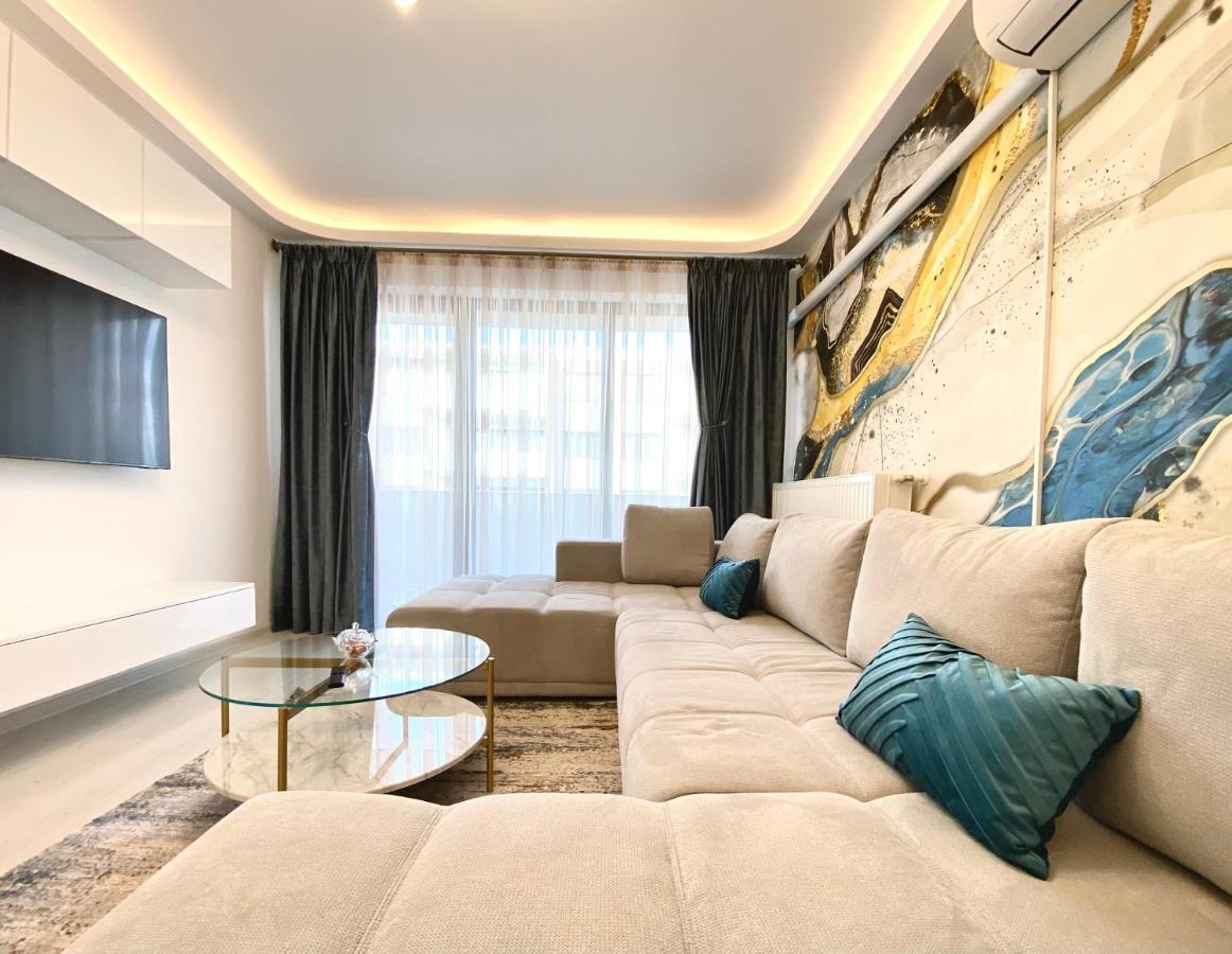 Coquette Apartment Braşov Buitenkant foto