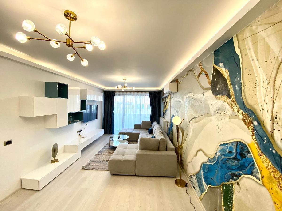 Coquette Apartment Braşov Buitenkant foto